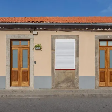 Casa de hóspedes Guestready - Catorze De Outubro Ii Vila Nova de Gaia